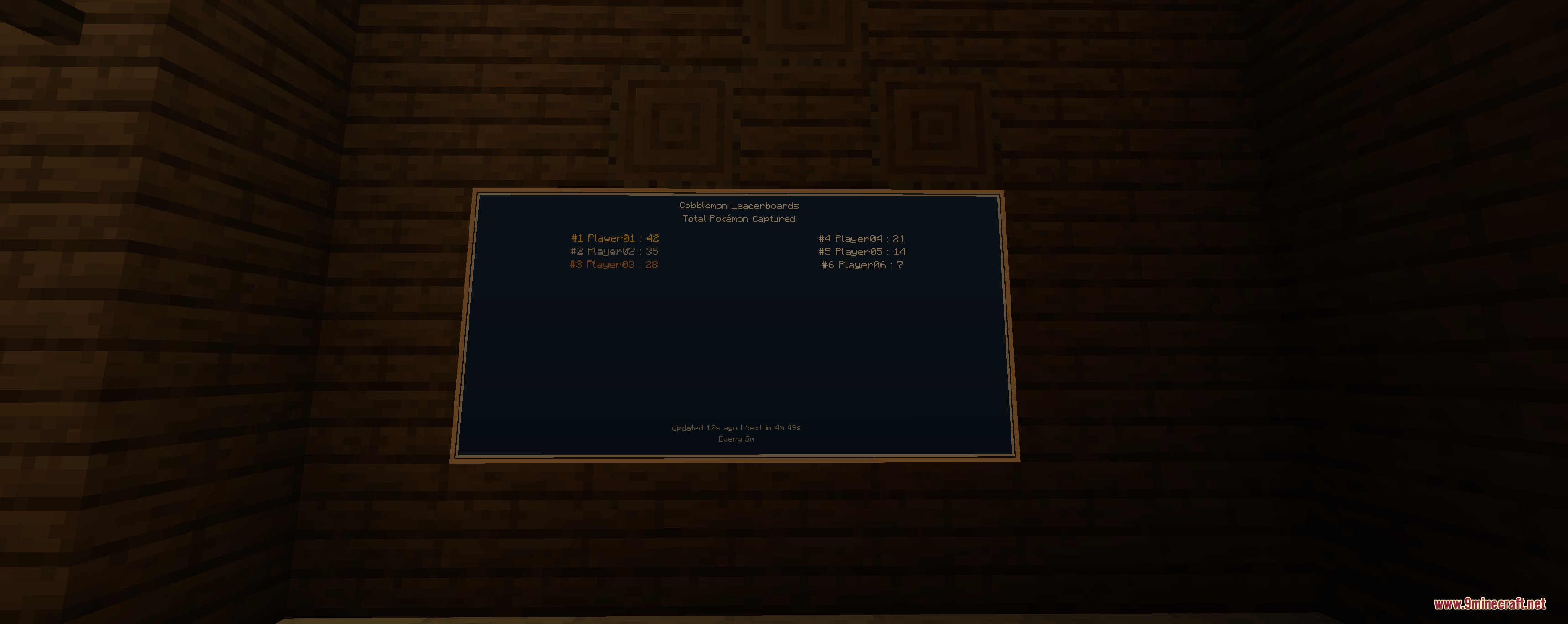 Apex Mon Standings Mod Screenshot 4 Physical wall mounted leaderboard showing top player standings inside a wooden room