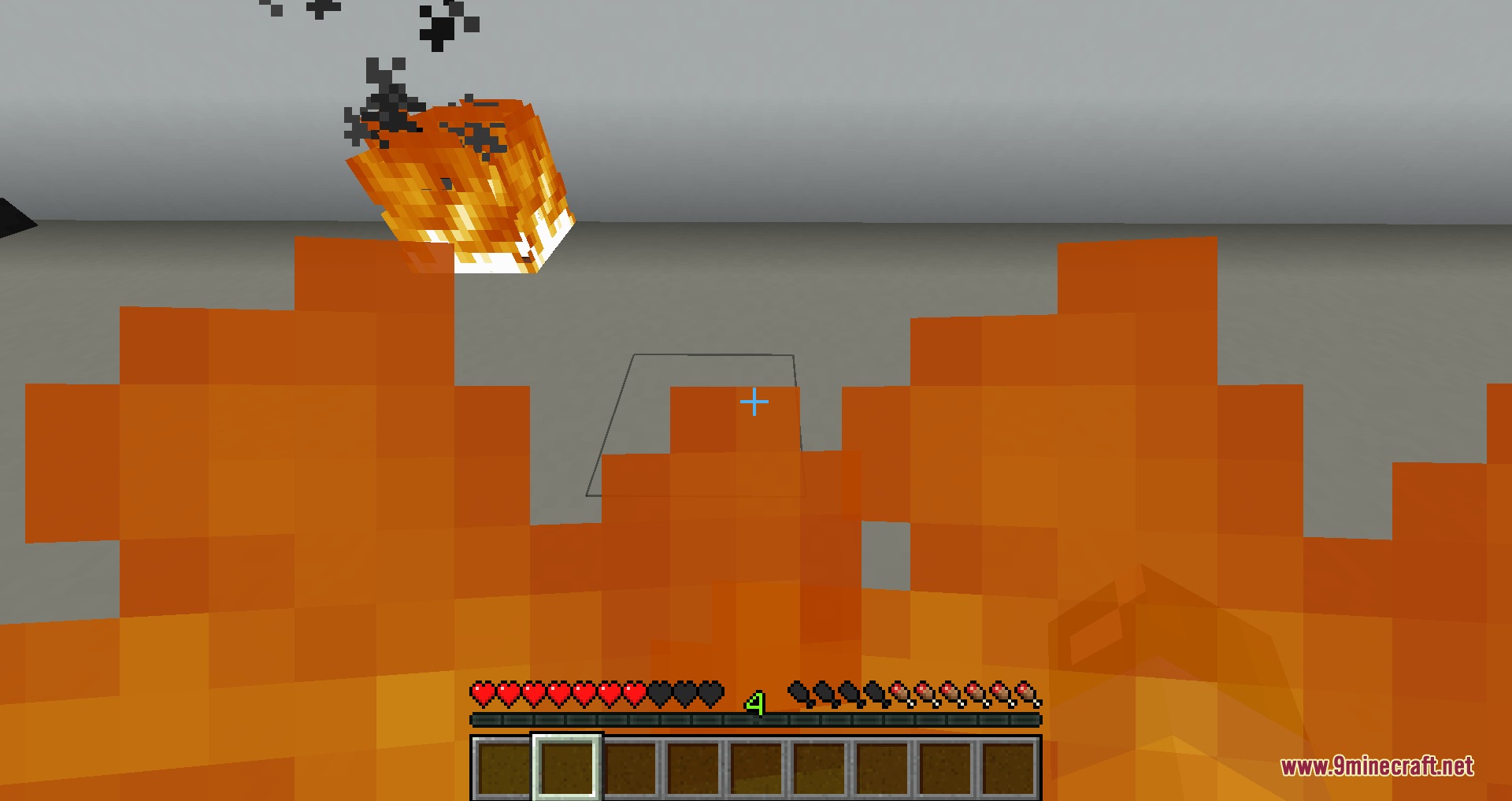 BETTER FIRE PVP Resource Pack Screenshot 2 Standard Minecraft fire overlay blocking the center of the player screen during combat