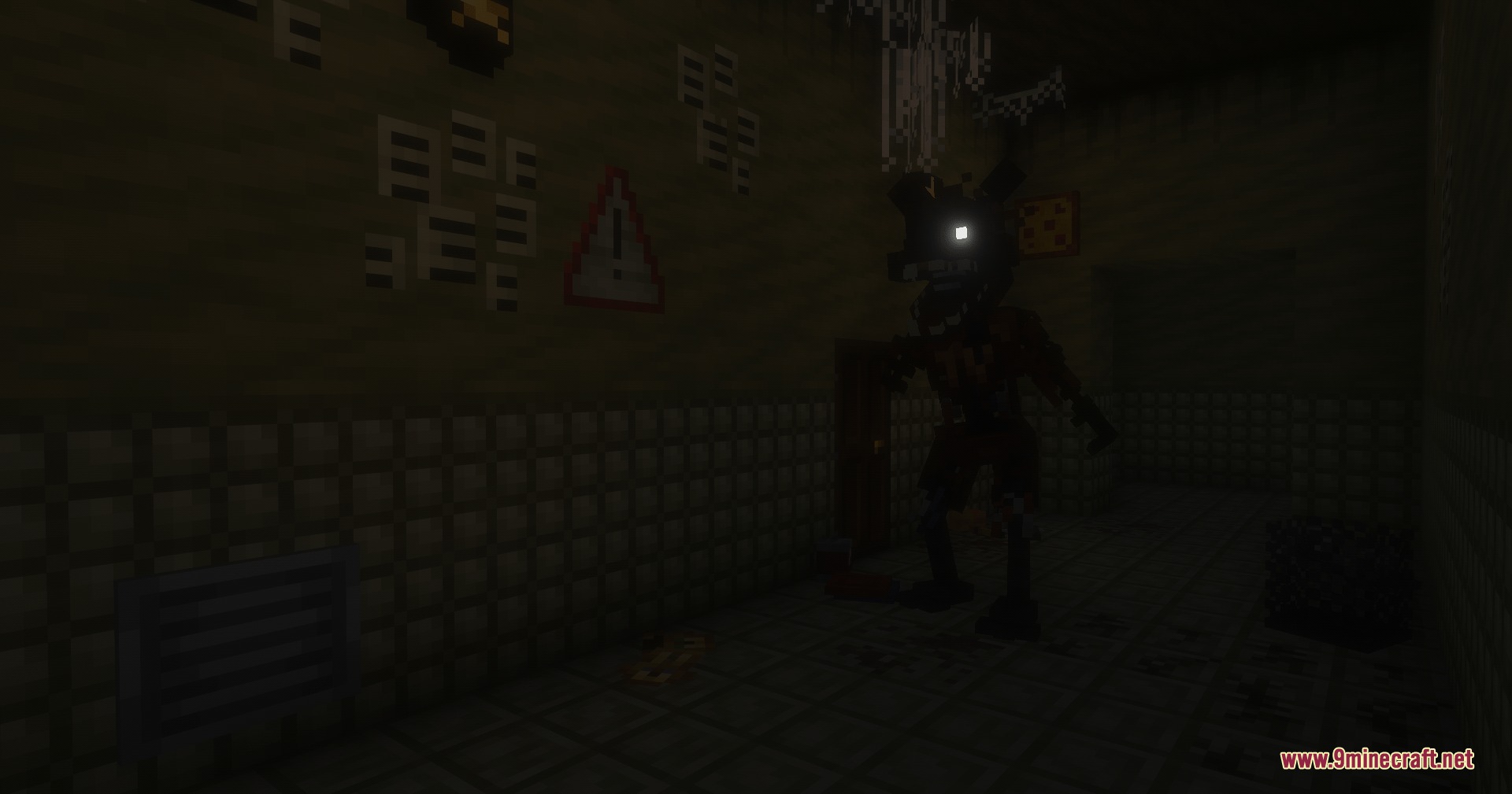 Phantom Foxy animatronic with glowing eyes stands in a dark and spooky hallway