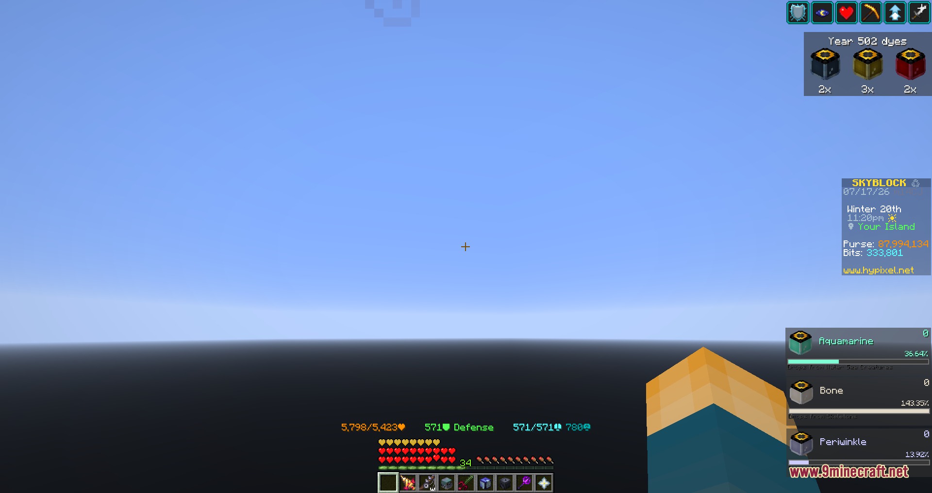 Chromatic Zenith Mod Screenshot 4 Minecraft HUD displaying dye collection progress bars and active drop rate multipliers