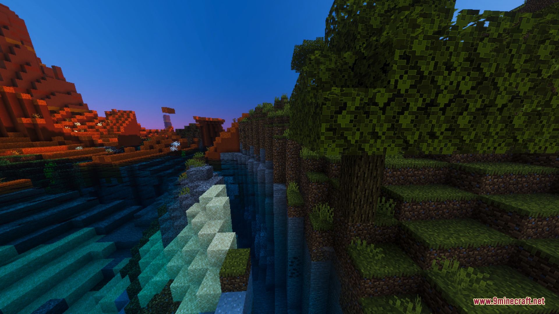 Cloudious Vibrant Visual Shader Screenshot 8 Cloudious Vibrant Visual shader enhancing the sunset sky and water reflections in Minecraft