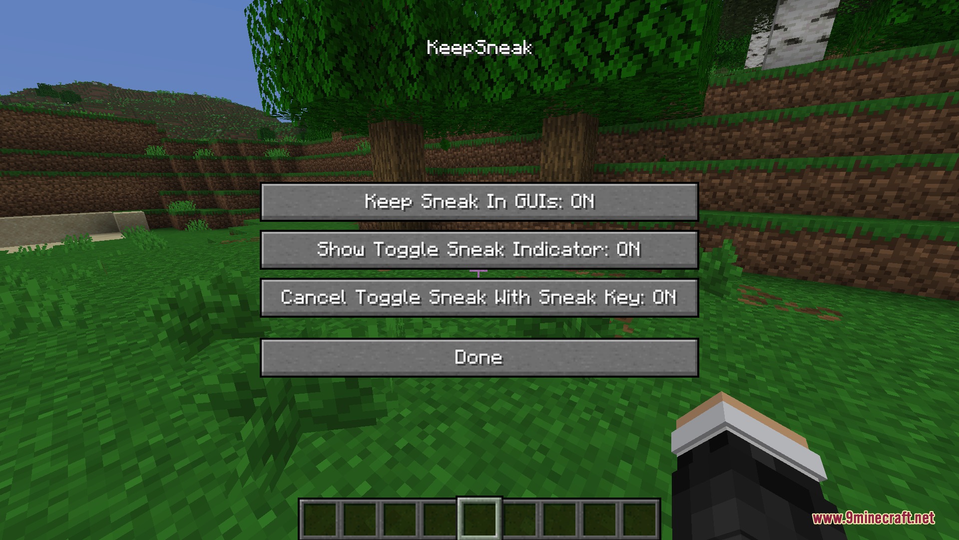 Minecraft settings screen displaying options for keeping sneak active in menus