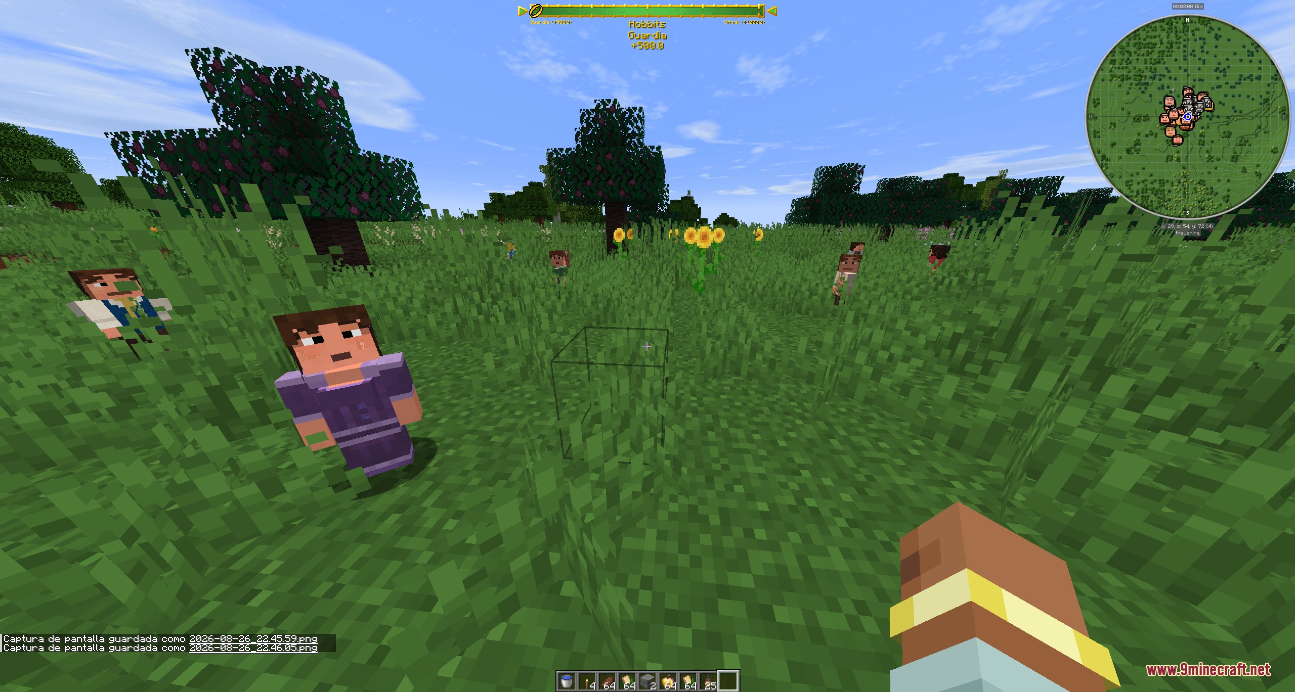 Eldritch Realm Reborn Mod features Hobbit NPCs in a field