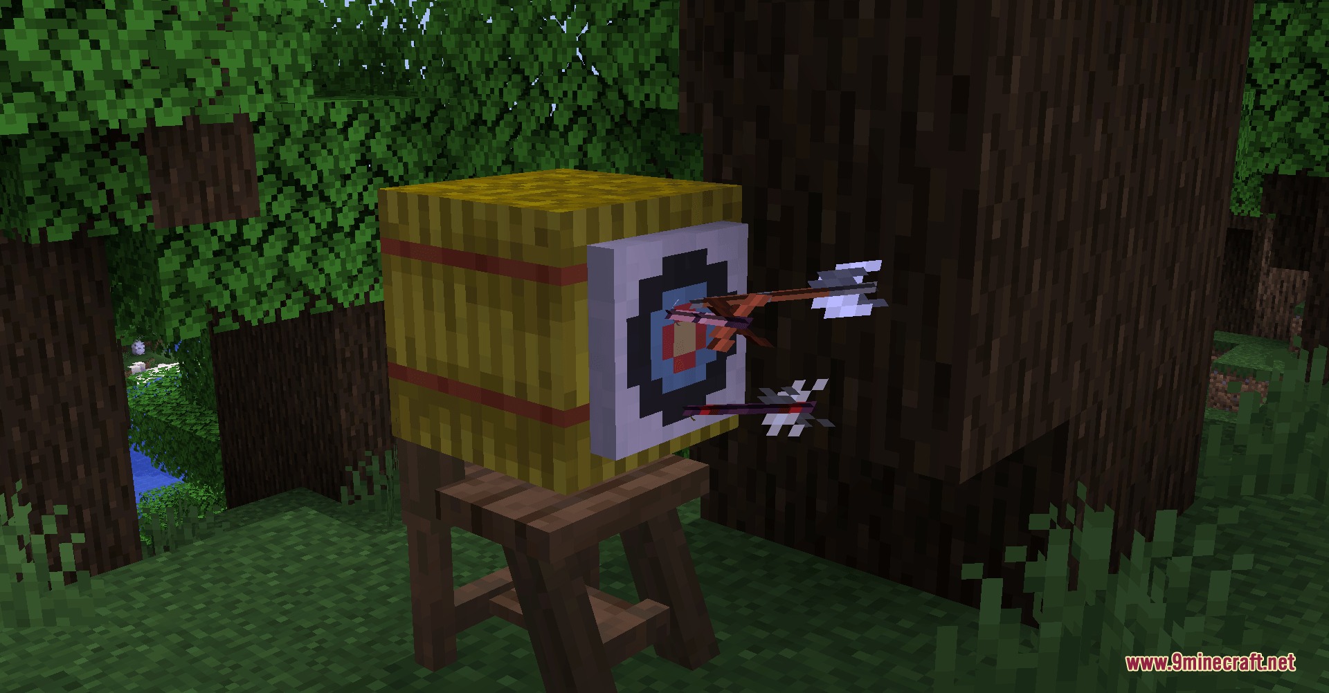 Fletcher's Trestle Archery Mod Screenshot 2 Two arrows stuck in a hay bale target placed on a wooden stand
