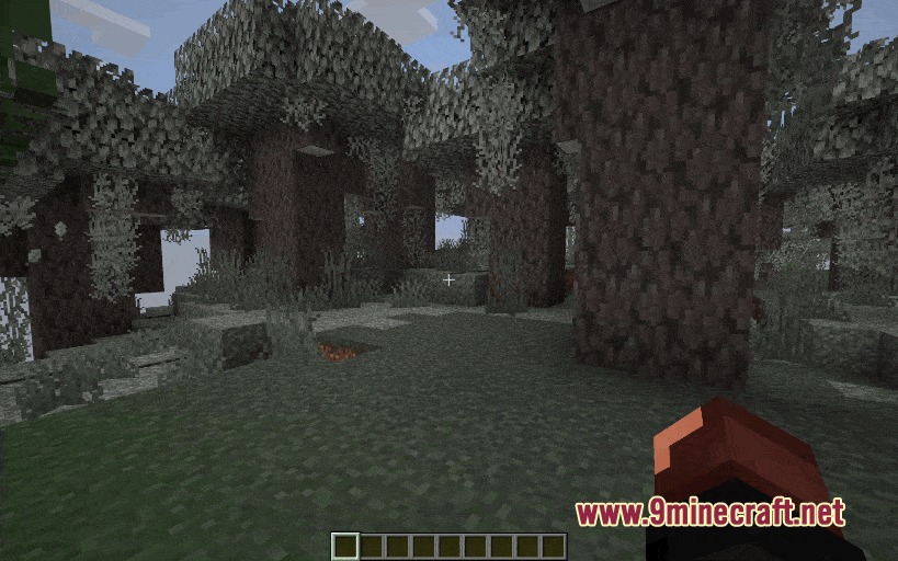 Foggy Pale Garden FPG X Polytone Resource Pack Screenshot 1 A first person view of the spooky Pale Garden biome with dense fog