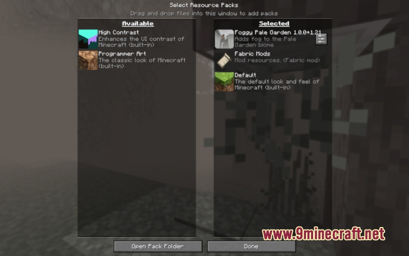 Foggy Pale Garden FPG X Polytone Resource Pack Screenshot 7 Selecting a resource pack that adds fog to the Pale Garden biome