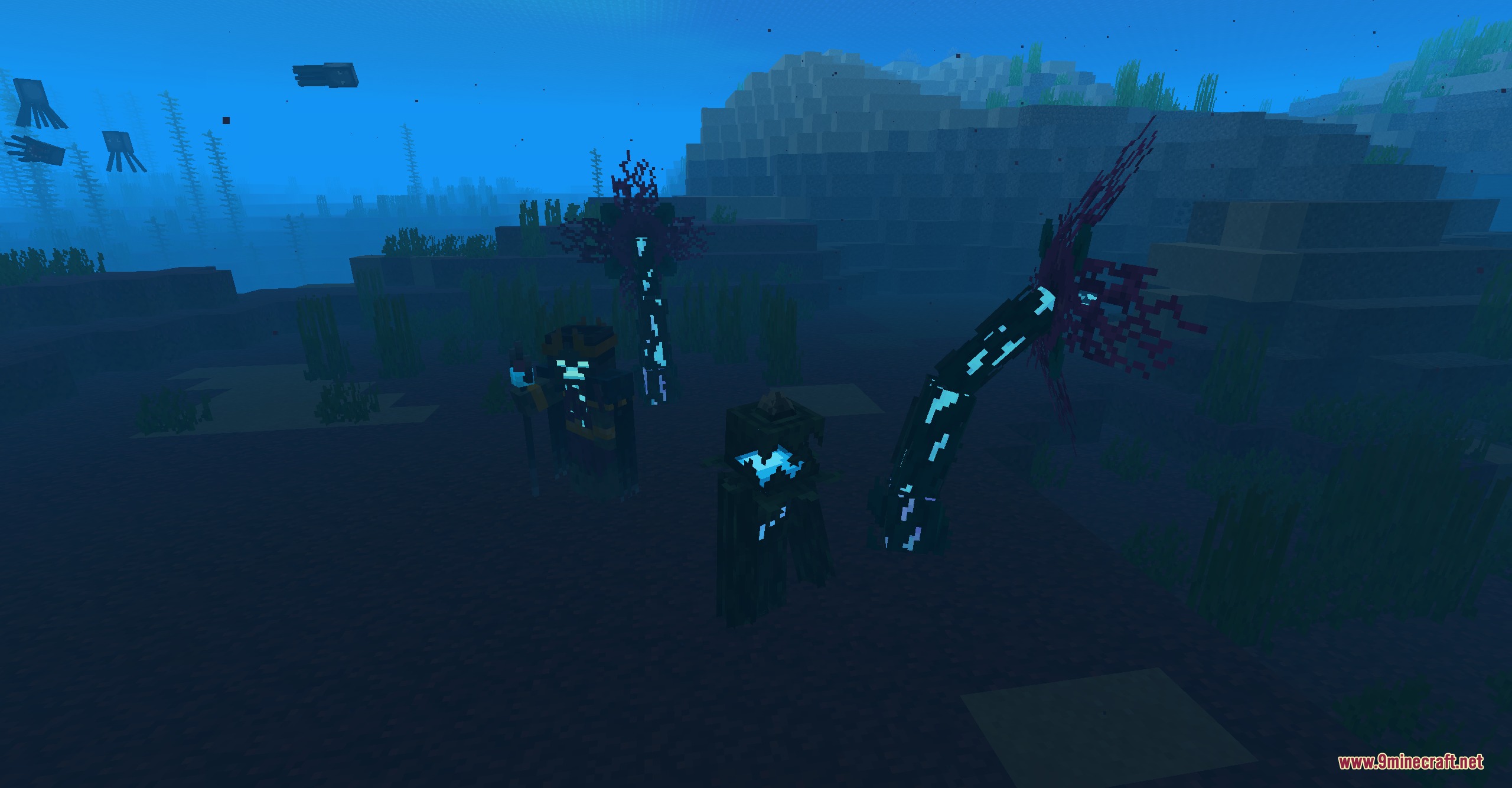 Frost's Expansion Mod Screenshot 6 Mysterious glowing mobs and plants inhabit the dark depths of the ocean