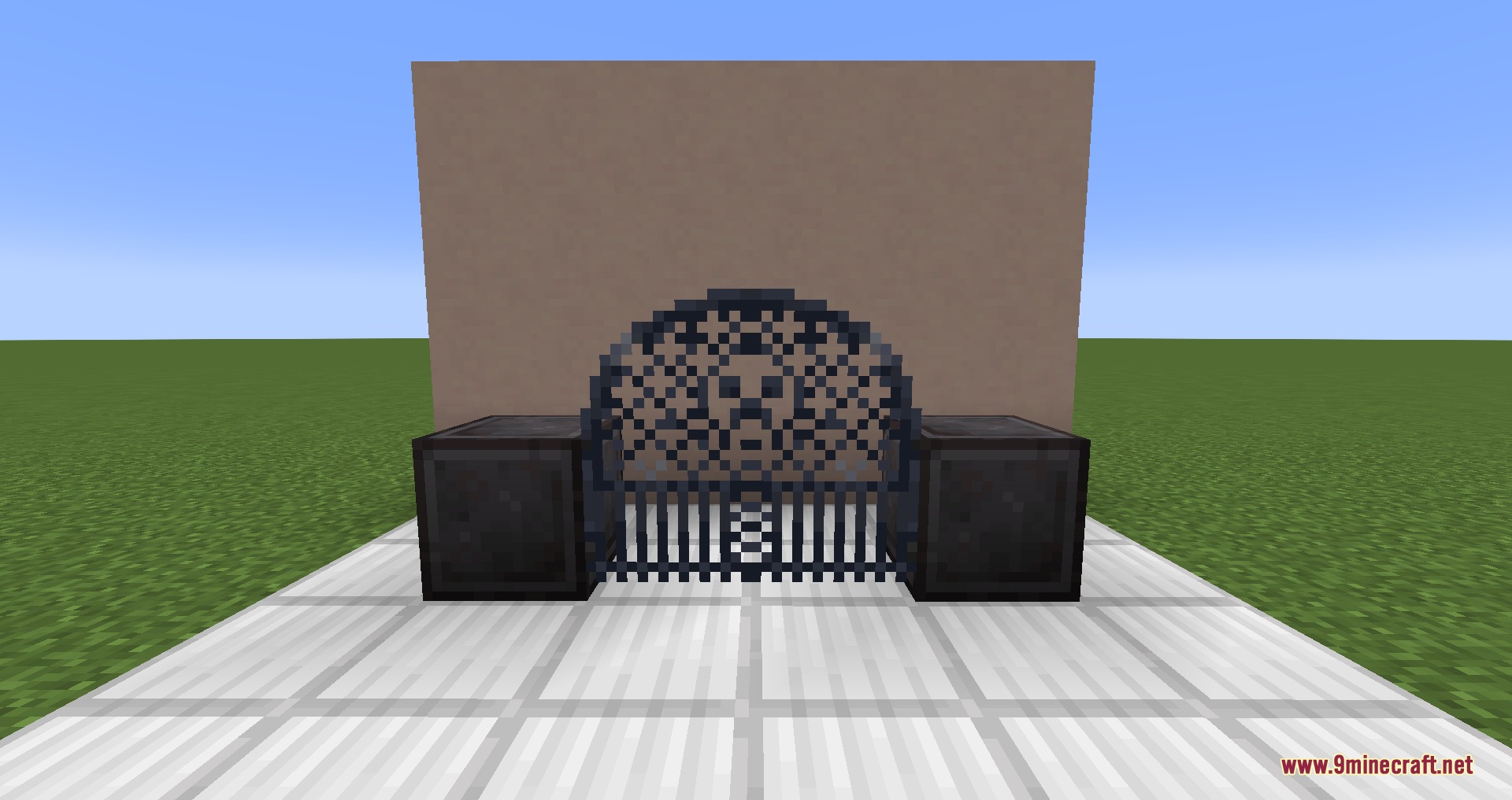 Gothiclily's Doors Resource Pack Screenshot 1 A dark arched gate from the Gothiclily Doors resource pack in Minecraft
