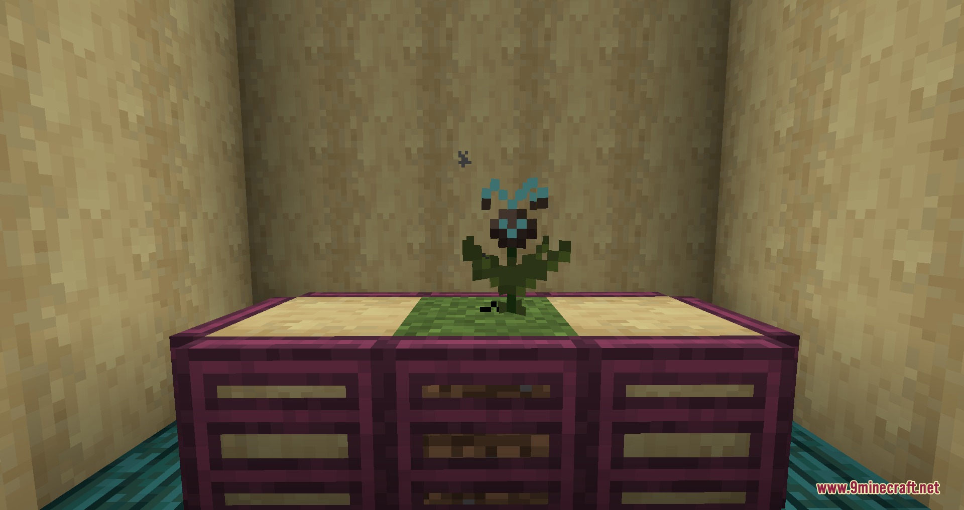 Gothiclily's Flower Pack Resource Pack Screenshot 7 A unique dark flower with blue details on a purple wooden table