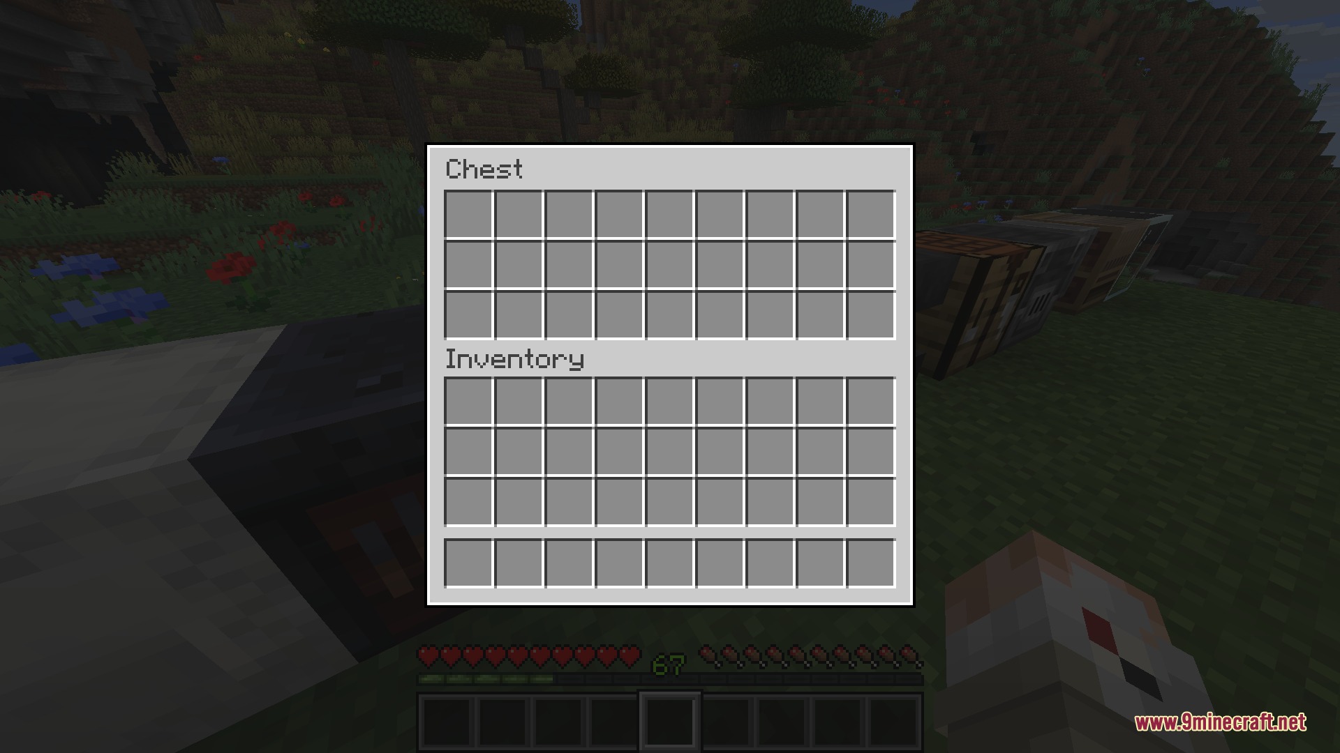 Gravel GUI Resource Pack Screenshot 7 The Gravel GUI resource pack provides a clean chest inventory screen