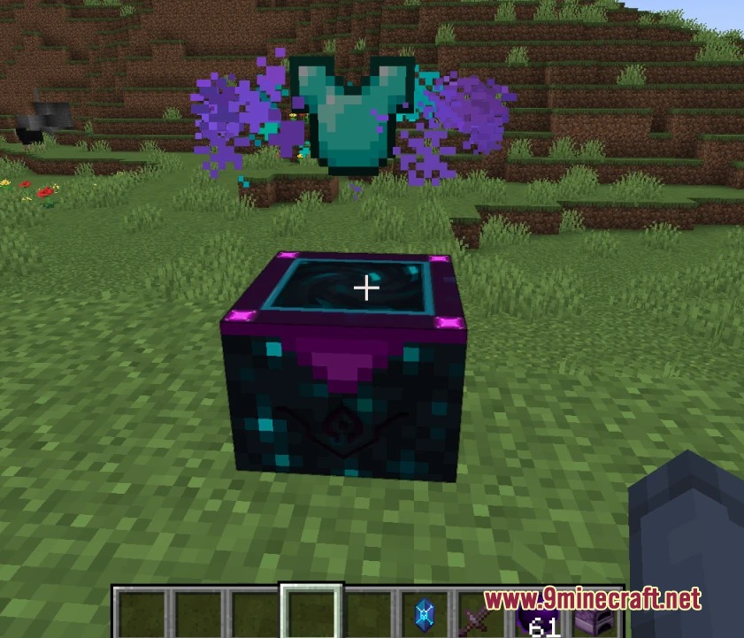 Infused Power Mod Screenshot 1 A diamond chestplate floats above an Arcane Furnace with purple particle effects