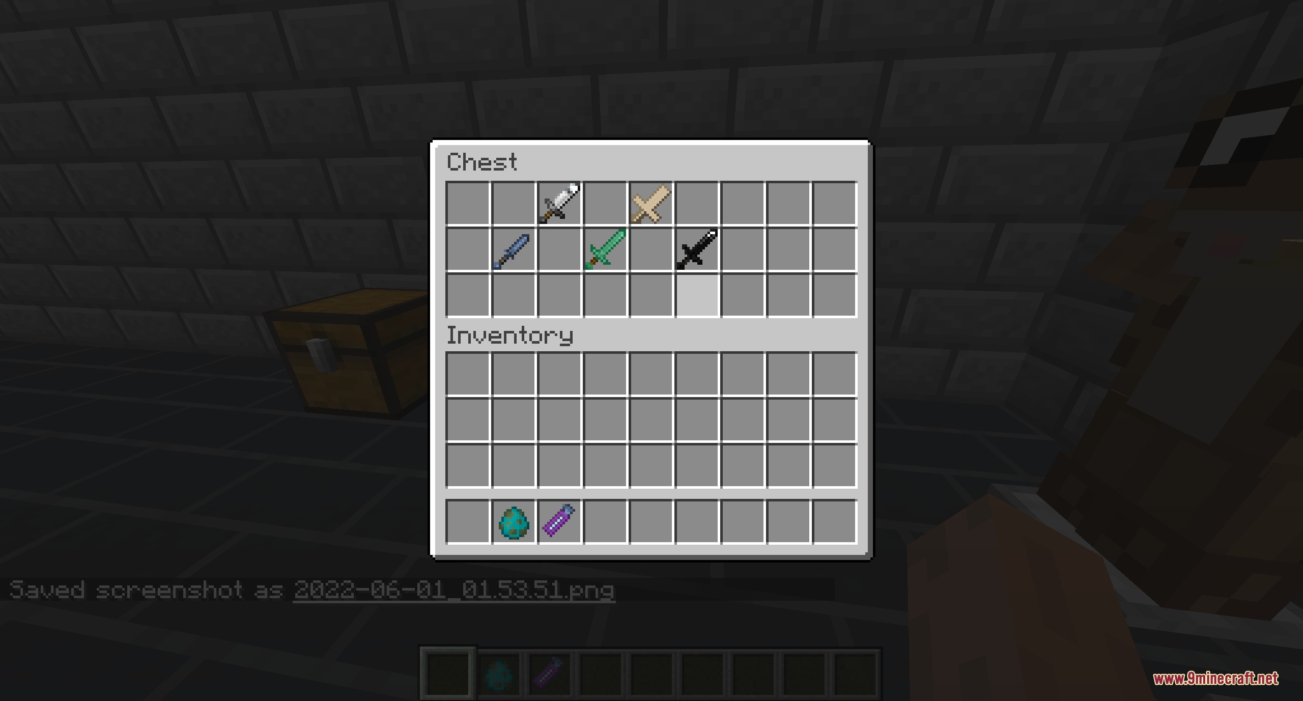 Latawoo's Extra Tools Ores and Weapons Mod Screenshot 7 Minecraft chest interface displaying several unique swords made from various custom materials