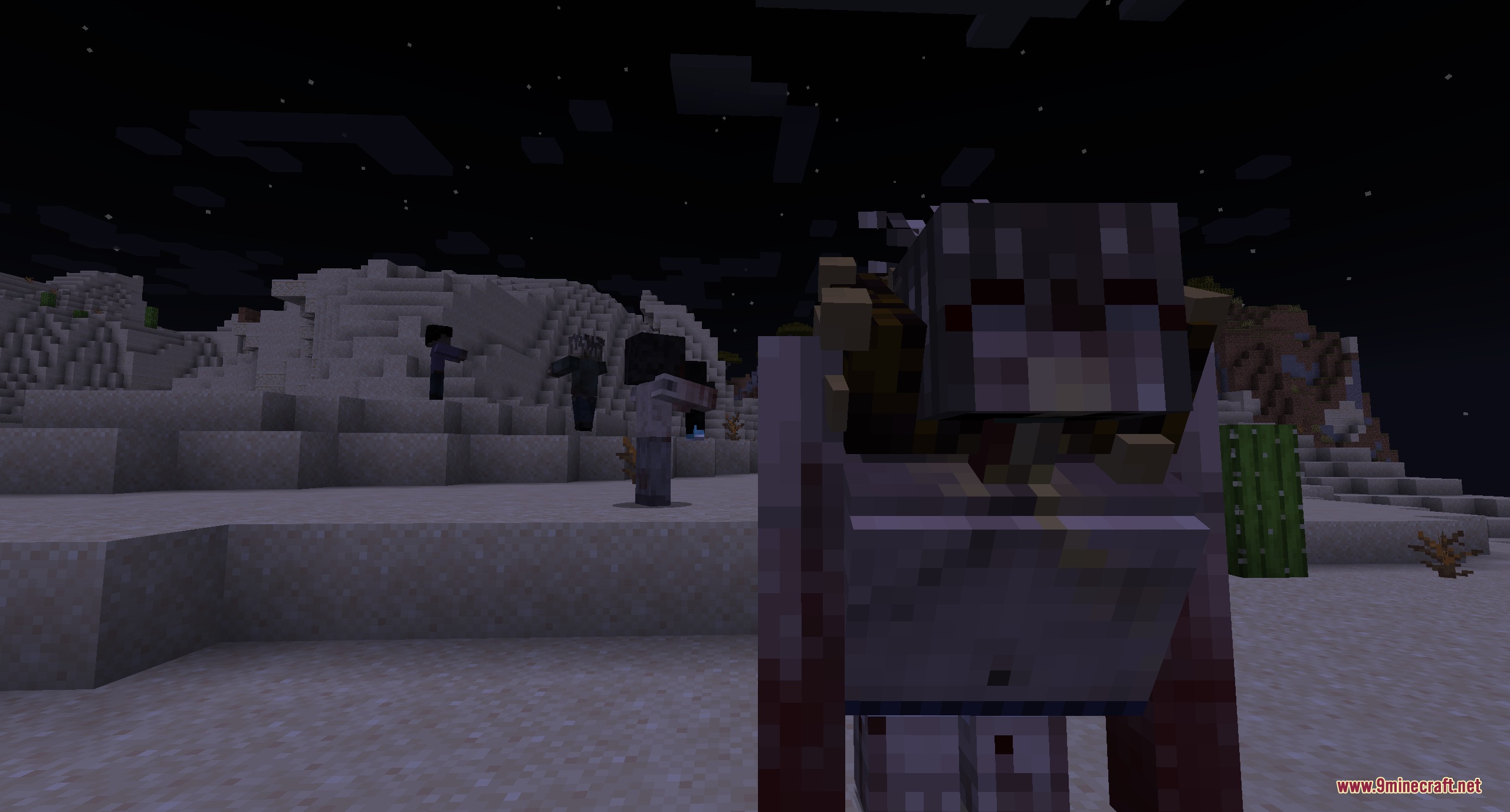 Legs and Arm's UNDEAD Pack Resource Pack Screenshot 3 A terrifying pale zombie creature roaming through a desert biome at night