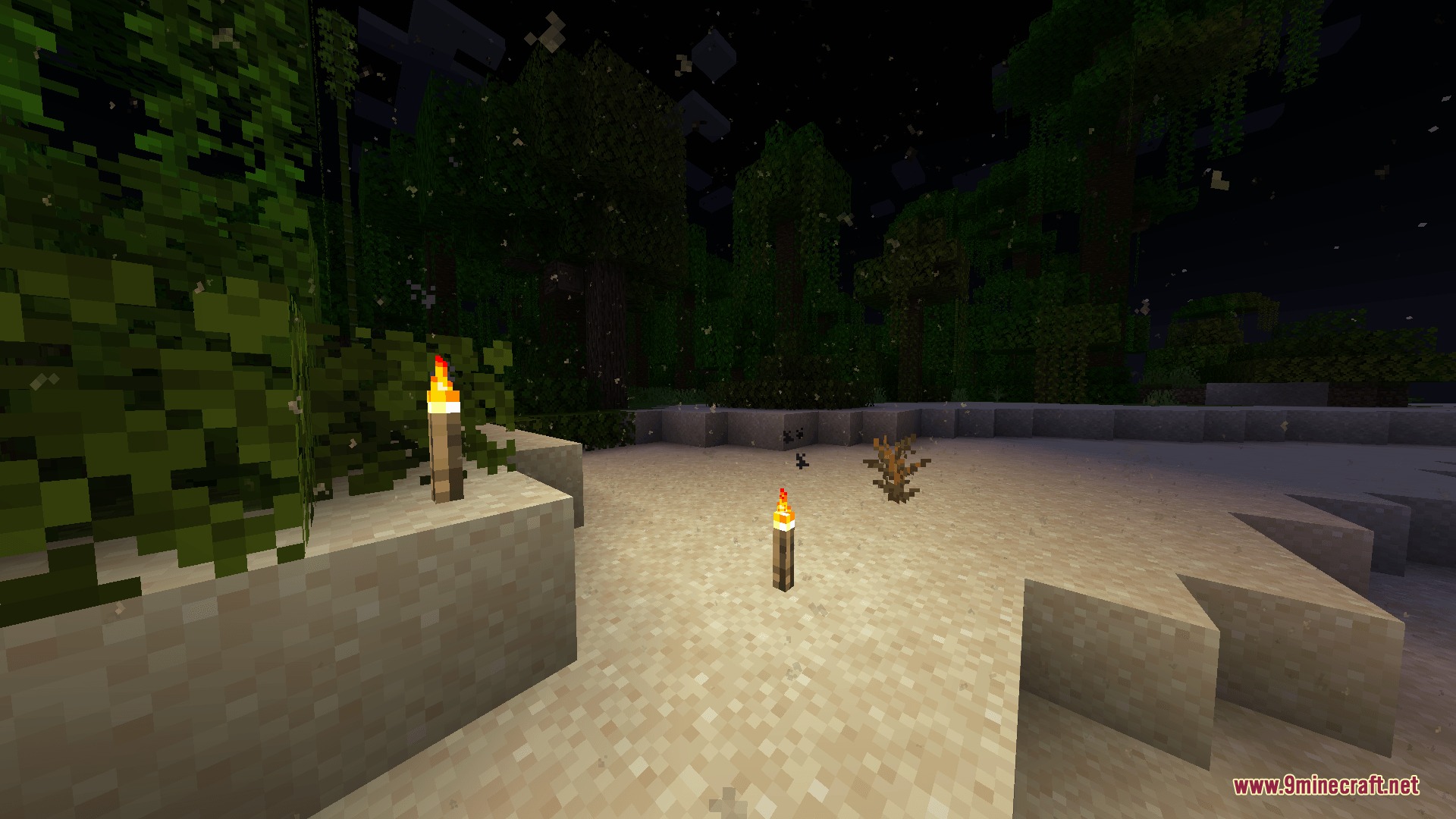 Light Dust Mod Screenshot 5 Light Dust Mod adds floating particles that react to torches at night