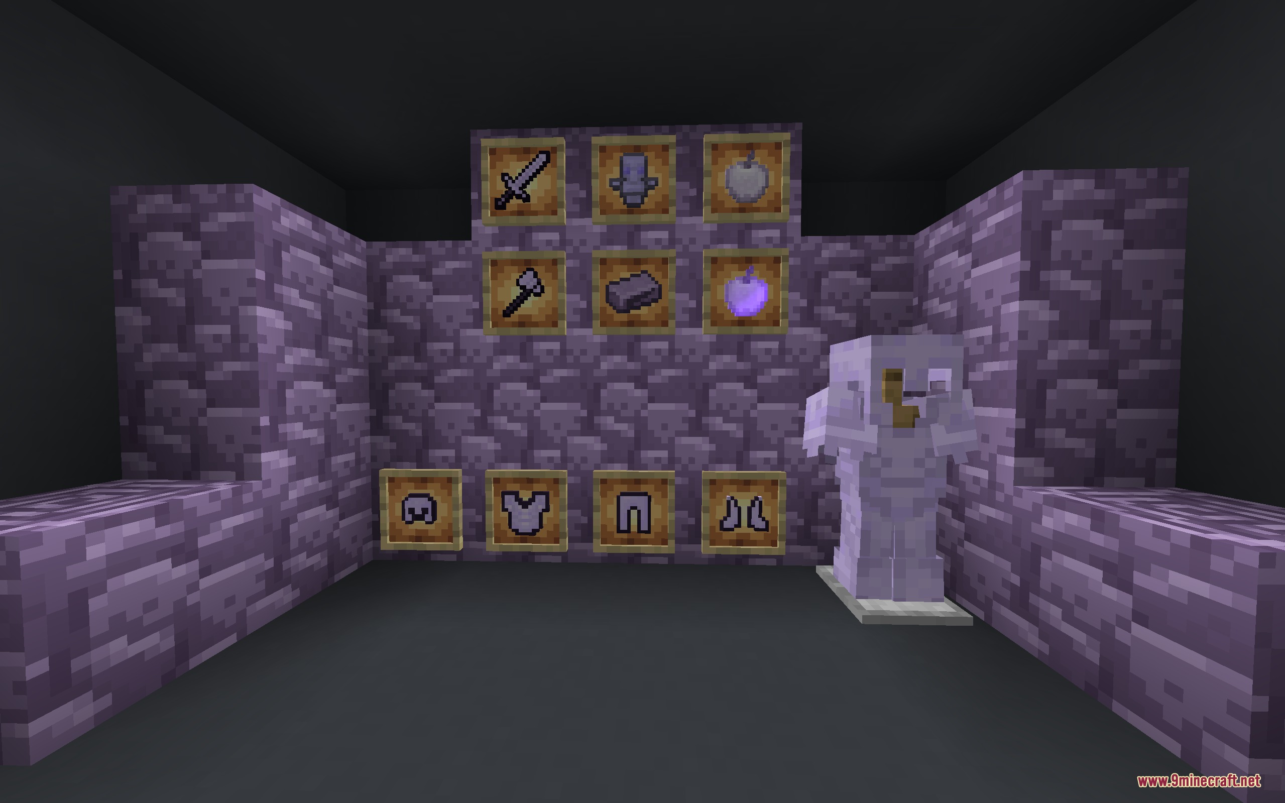Luminance PvP Resource Pack showcasing white armor and recolored netherite gear