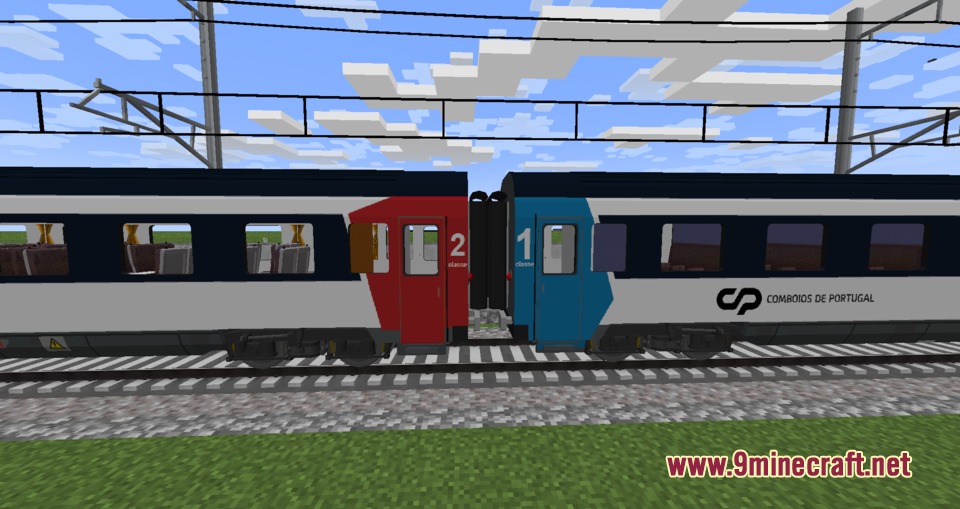 MTR4 CP 2600 2620 ARCO Coaches Resource Pack Screenshot 4 Side view of red and blue ARCO passenger coaches on Minecraft tracks