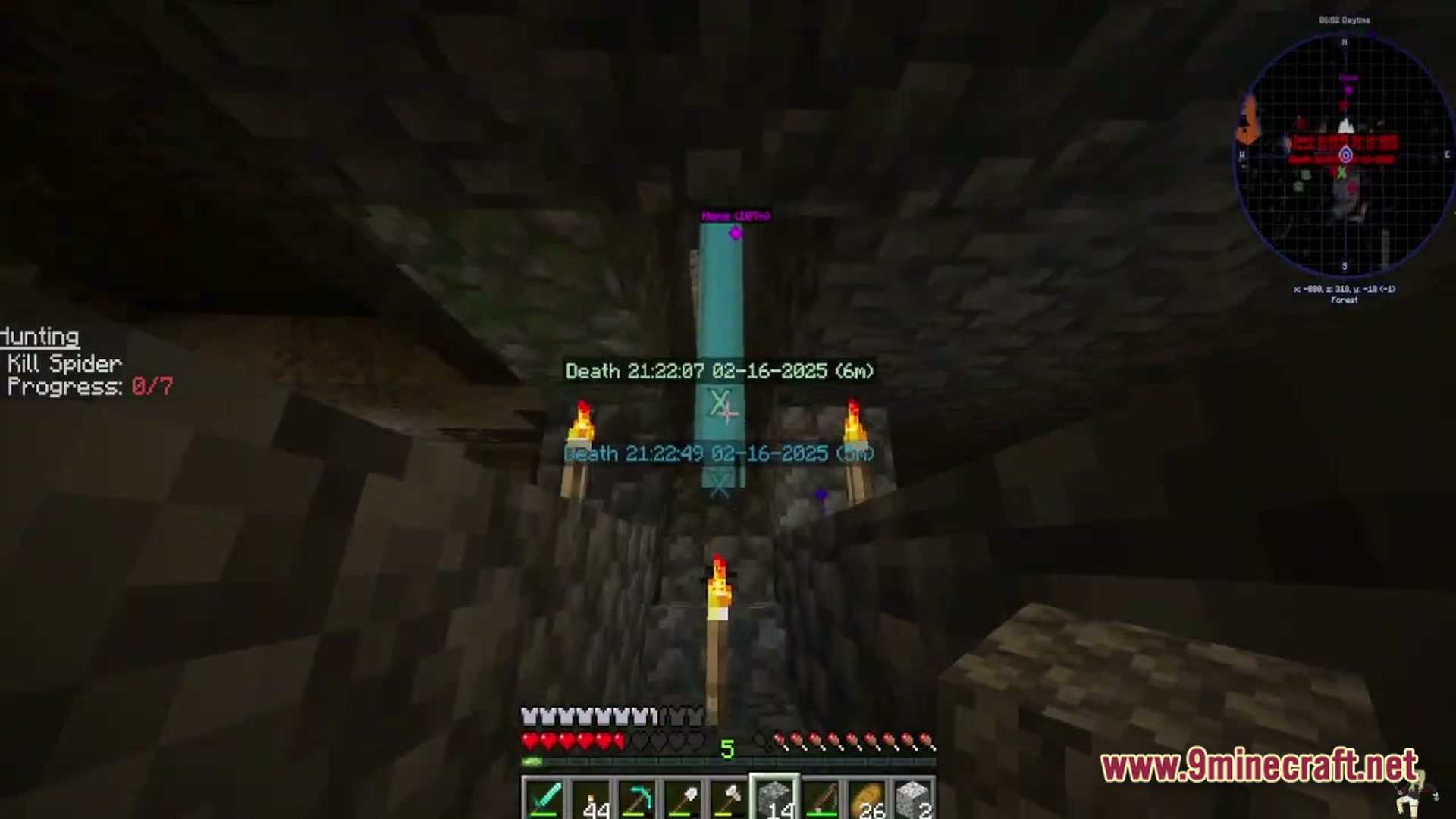Petalwood Whispers Modpack Screenshot 3 A player explores a dark cobblestone tunnel featuring death markers and a hunting quest overlay