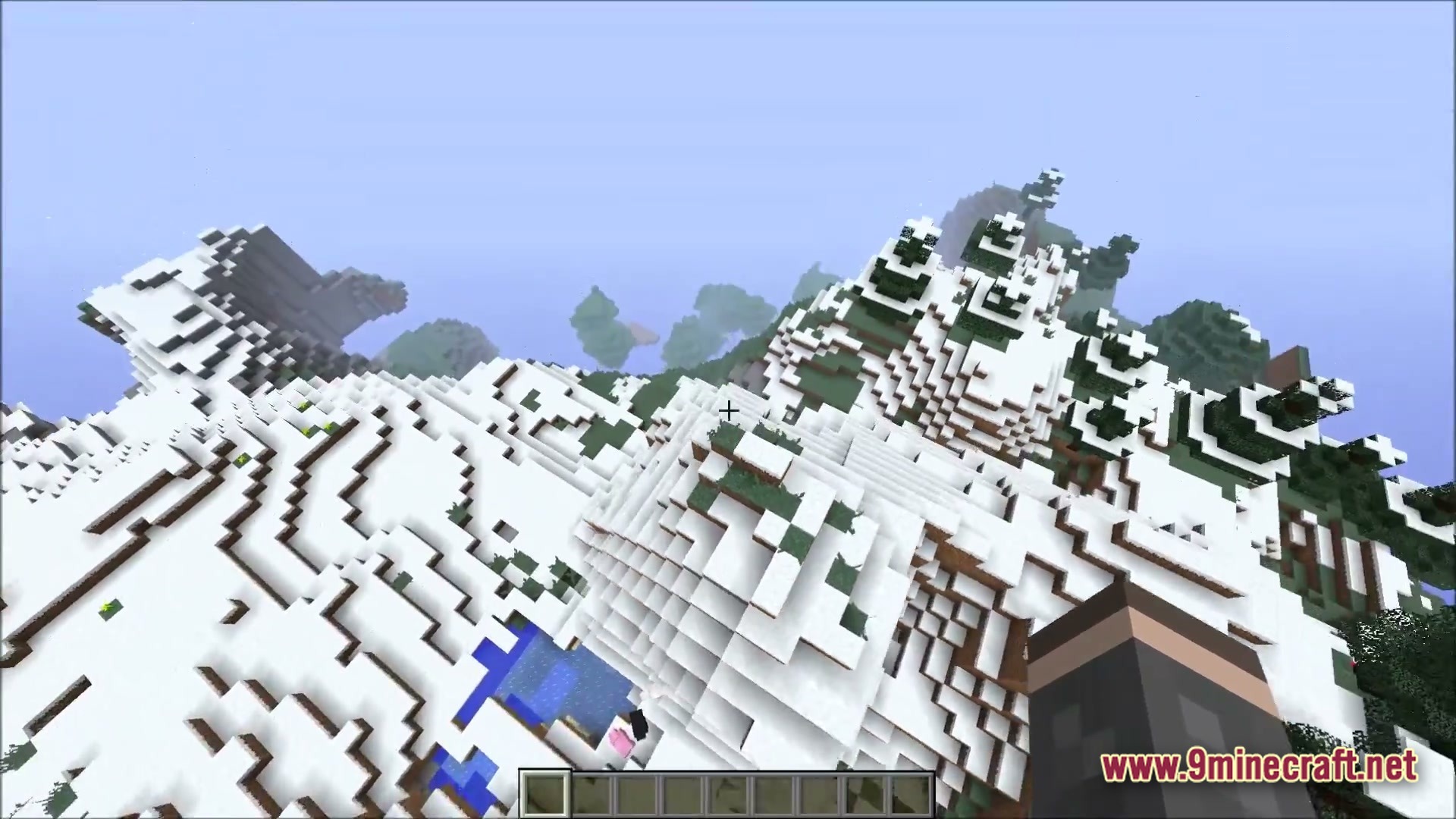 Pink Castle Survival Spawn Map Screenshot 4