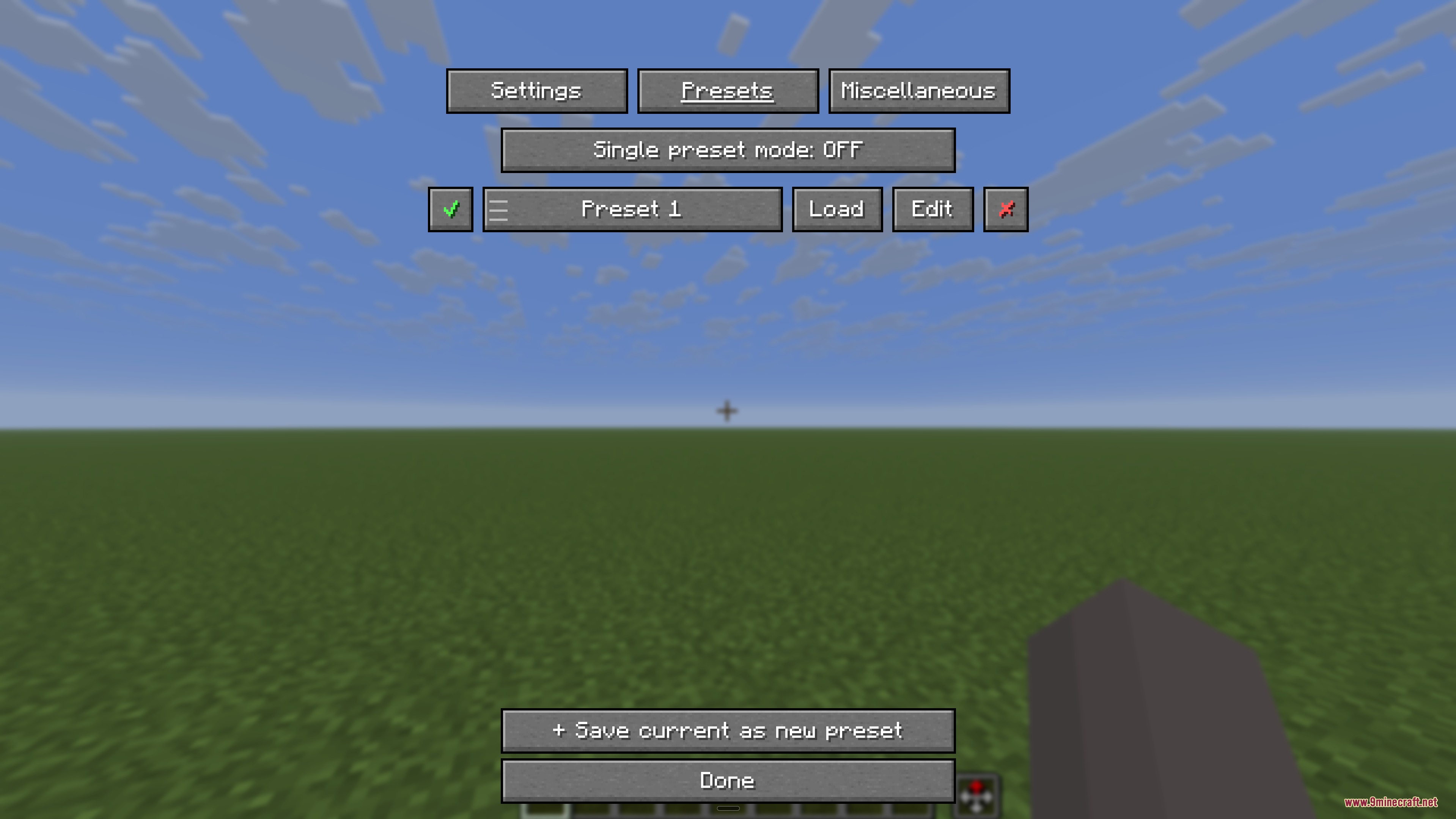 A Minecraft menu screen for managing and saving custom inventory layout presets