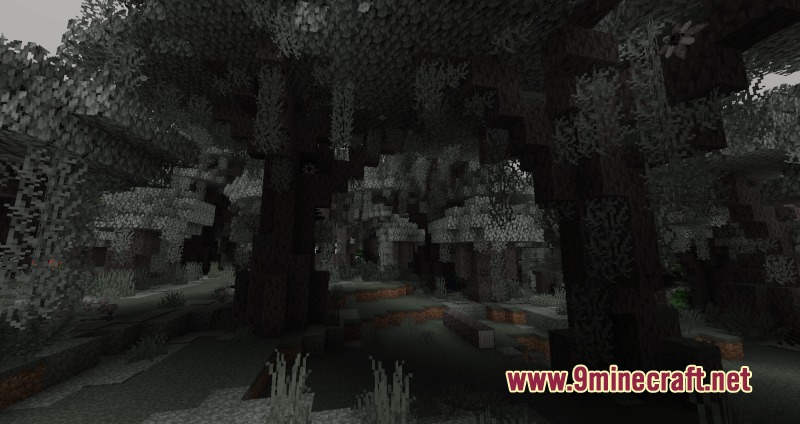 Primal Verdant Wilds Mod Screenshot 4 A dark and spooky swamp biome with grey trees and hanging vines