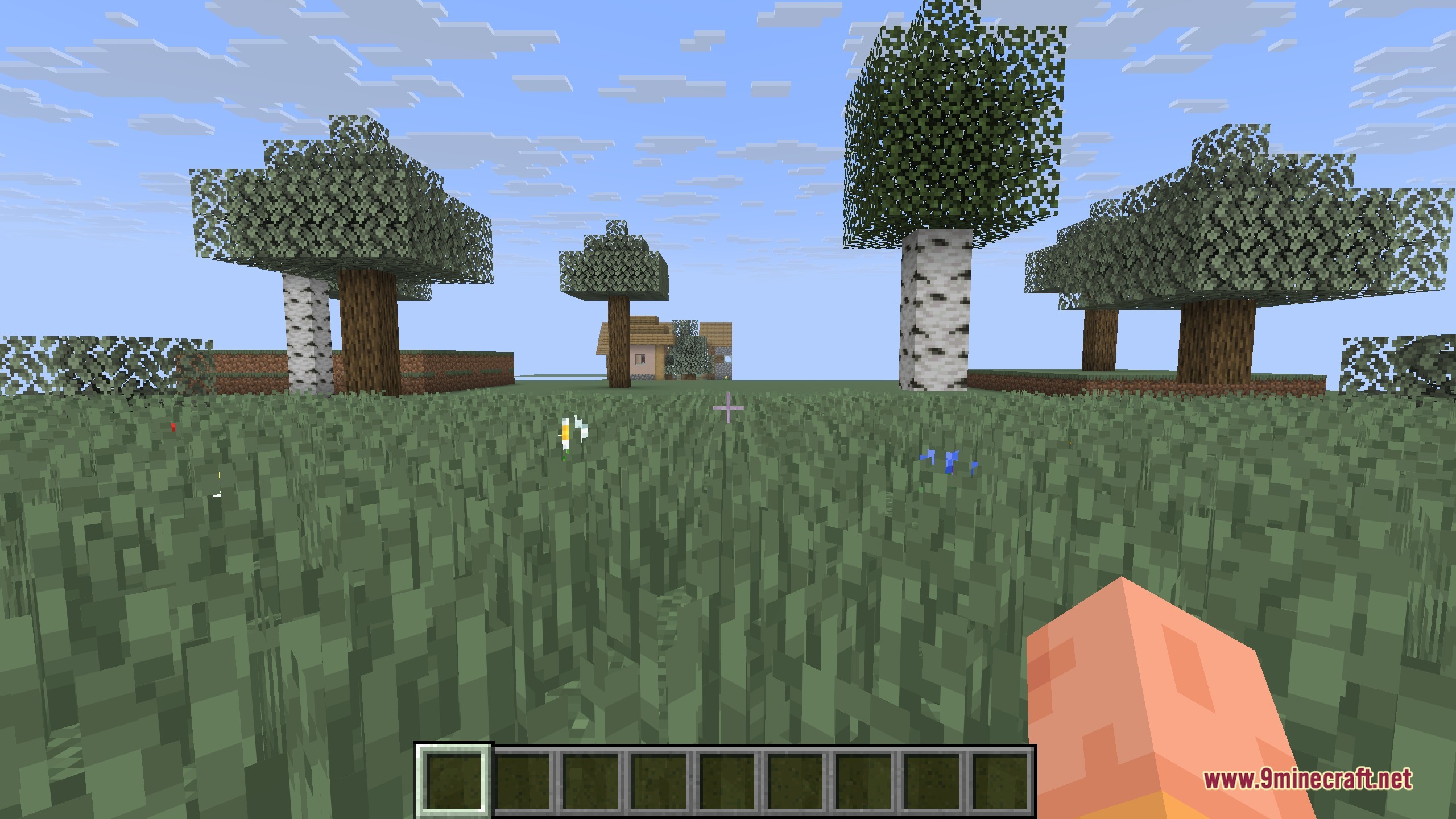 Seasons 9minecraft Mod Screenshot 4 Pale frosty foliage during the winter season in a Minecraft world
