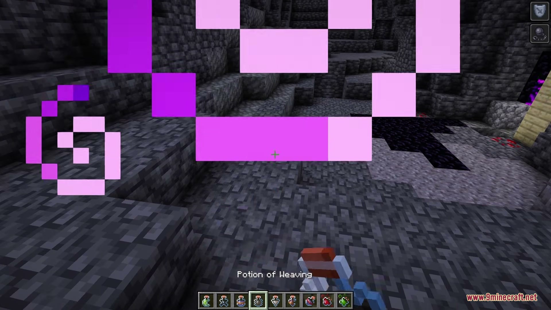 Shureee's Block Icons Resource Pack Screenshot 4 Player holding a Potion of Weaving with a cobweb badge icon in inventory