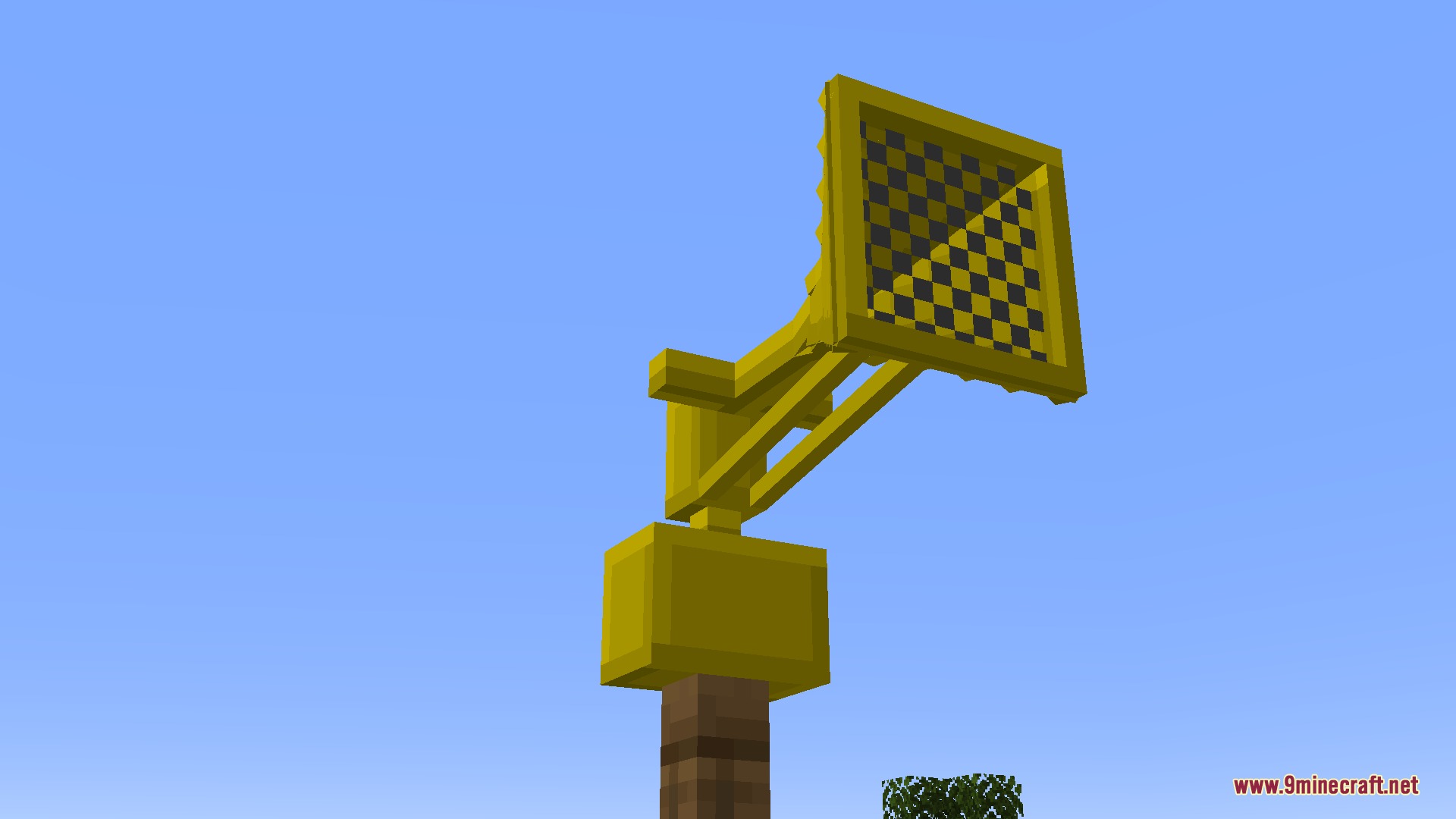 Sirencraft Mod Screenshot 6 A yellow air raid siren with a checkered pattern against a blue sky