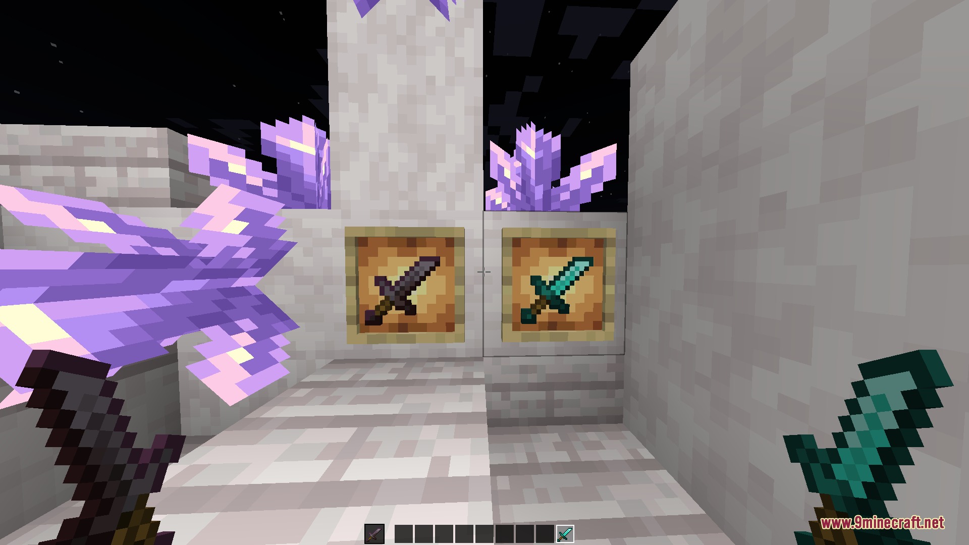 Small Swords Hani Resource Pack Screenshot 2 Player holding small netherite and diamond swords near amethyst crystals