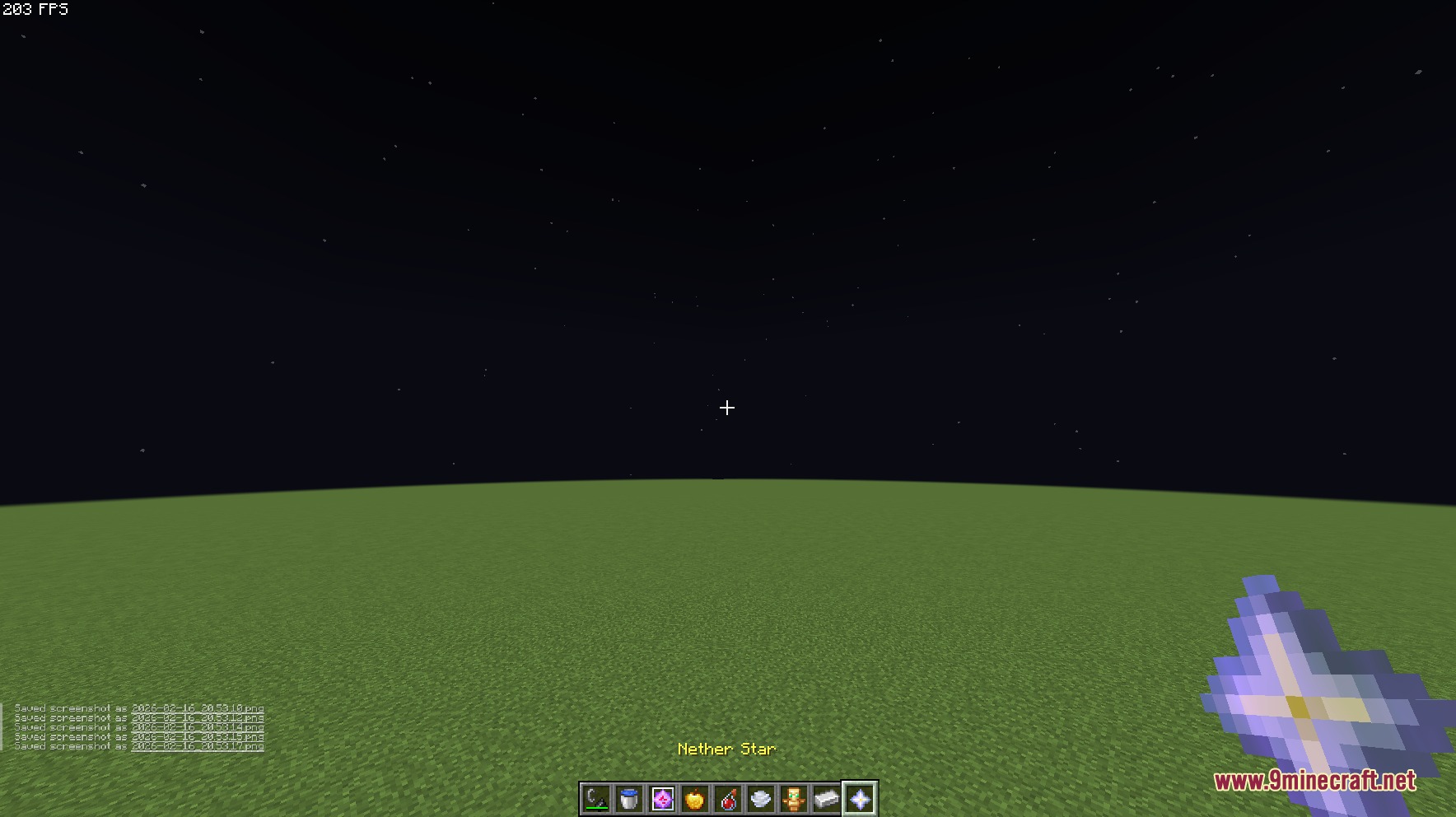 Small Utills Resource Pack Screenshot 6 A player holds a small nether star in a flat night world