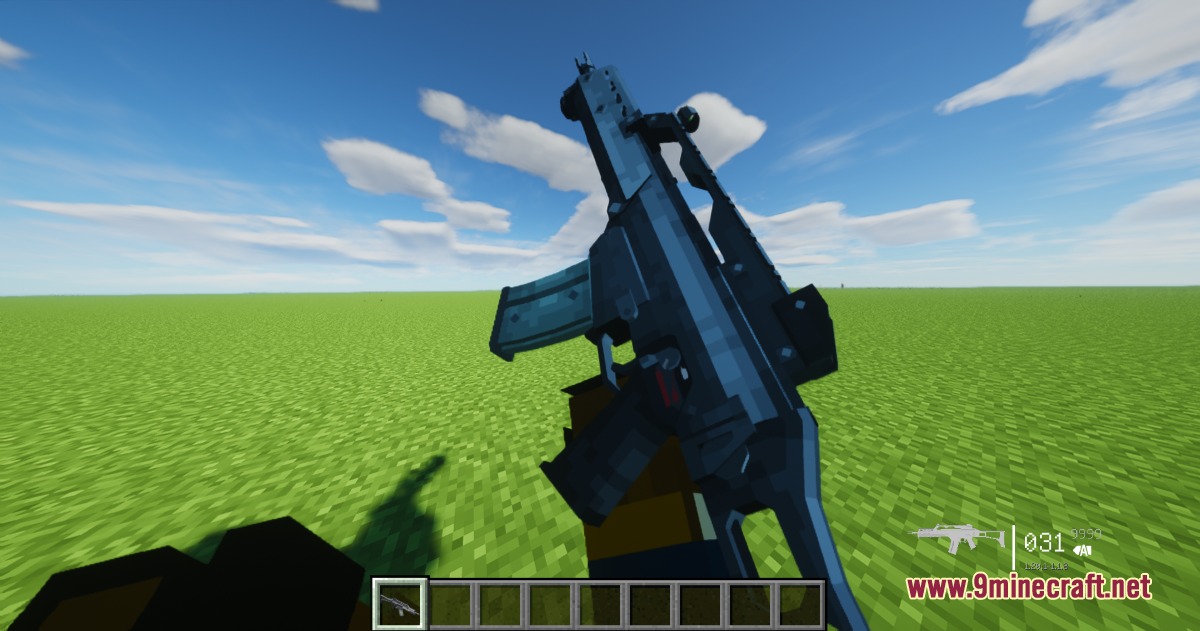 Tacz Recycling Mod Screenshot 7 A player holding a detailed G36 assault rifle from Tacz Recycling Mod