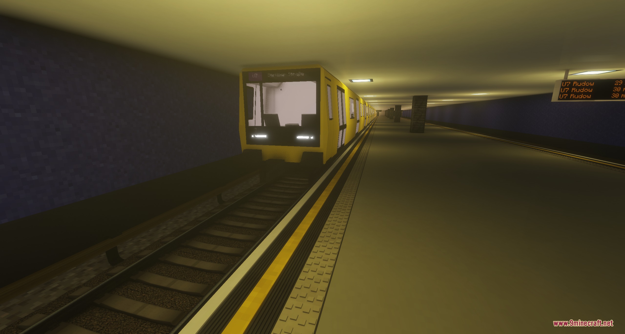U Bahn Berlin Pack Resource Pack Screenshot 1 A yellow U Bahn Berlin train sits on the tracks inside a station