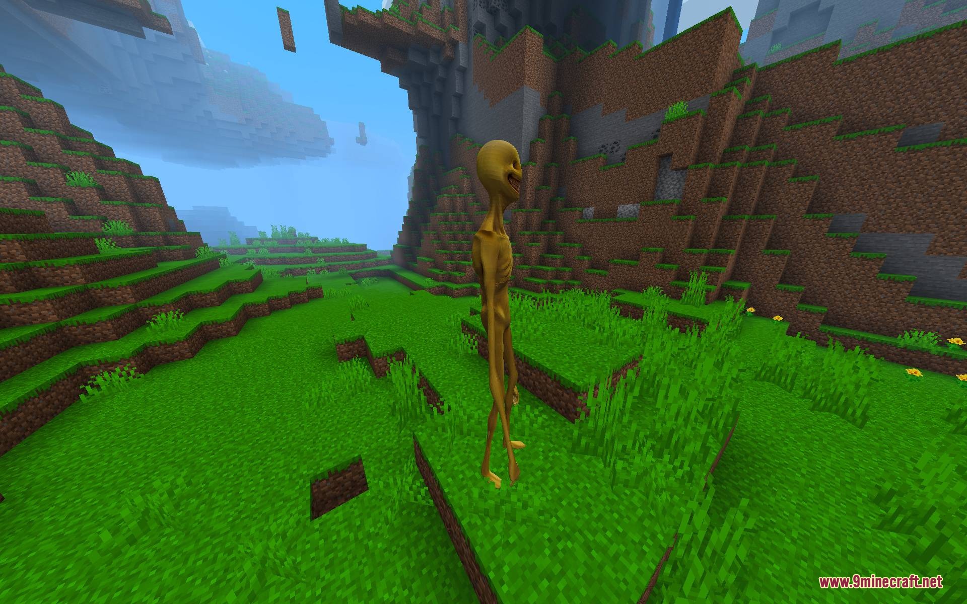 Verity Body Overhaul Mod Screenshot 5 A tall yellow demon from Verity Body Overhaul Mod stands in a field