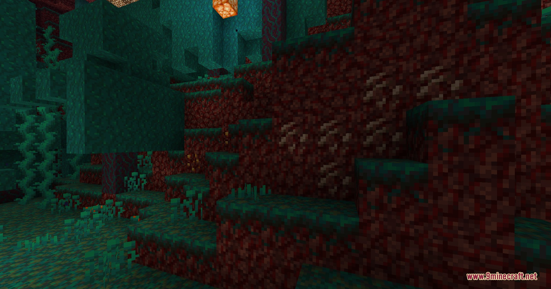 XR's Tiny Edits Resource Pack Screenshot 5 Warped forest biome showcasing updated block textures from XR Tiny Edits