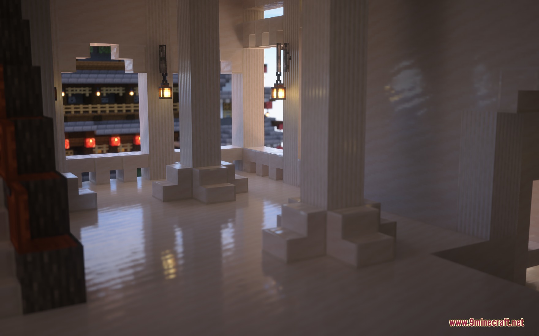 Yitality Resource Pack Screenshot 6 A luxurious white room featuring marble pillars and realistic floor reflections