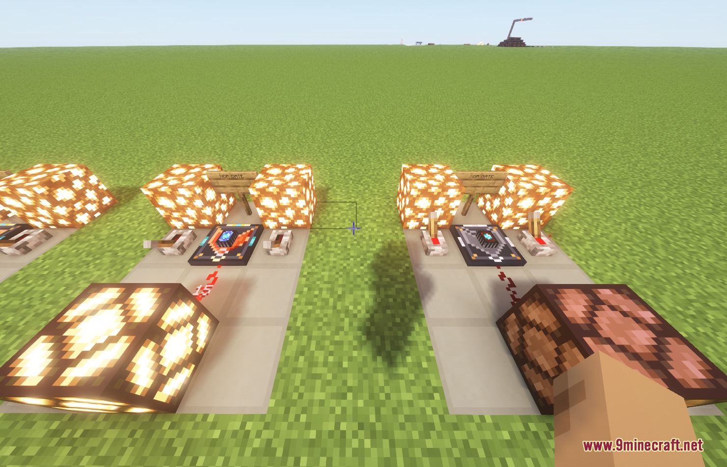 Arcane Logic Tech Mod Screenshot 2 Redstone circuits using logic gates to power lamps and glowstone blocks