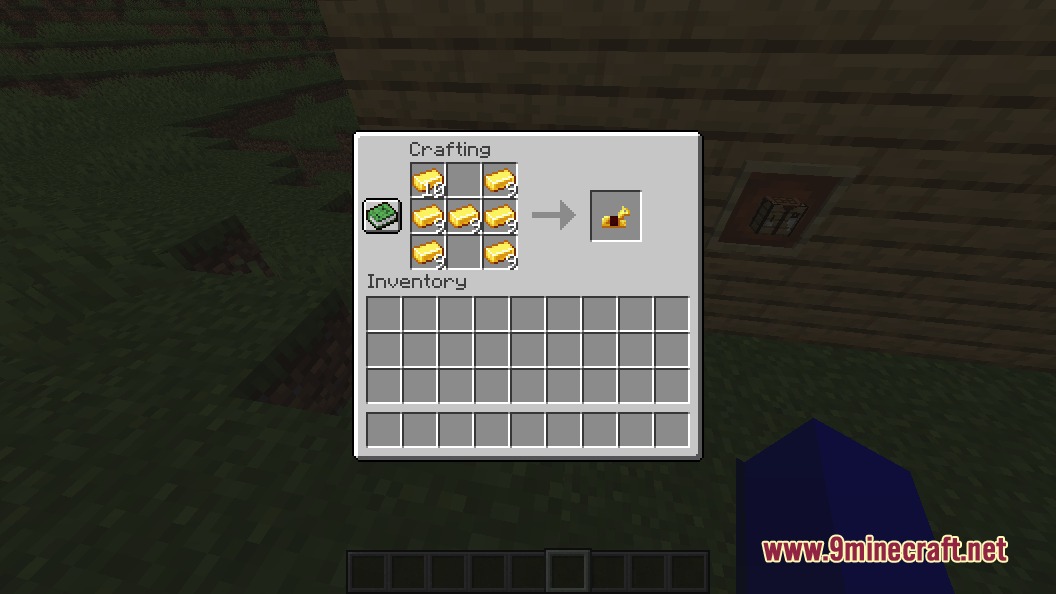 Forged Rarities Mod Screenshot 4 Crafting gold horse armor using gold ingots in the crafting table menu