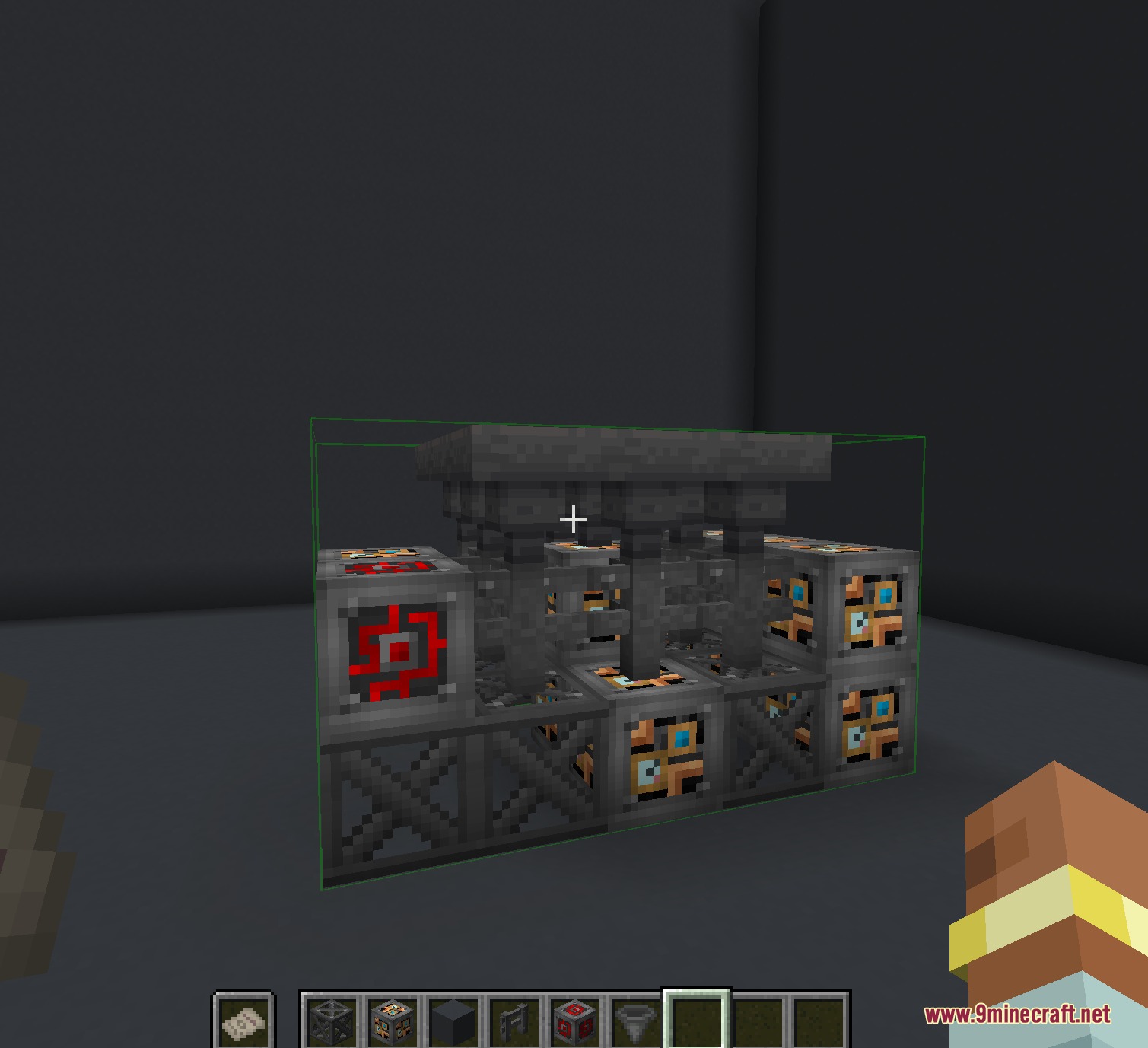 Kinetic Frame Blueprint Mod Screenshot 3 Kinetic Frame Blueprint provides a green holographic guide for building industrial machines