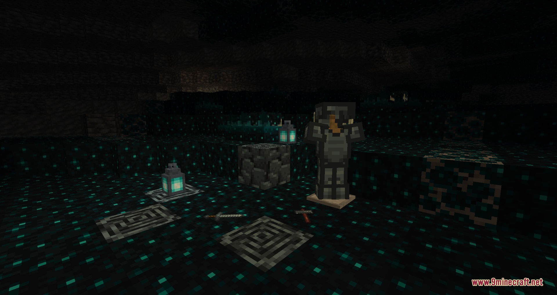 Kinetic Logic Flux Mod Screenshot 3 Deep Steel armor and soul lanterns displayed in a dark sculk biome