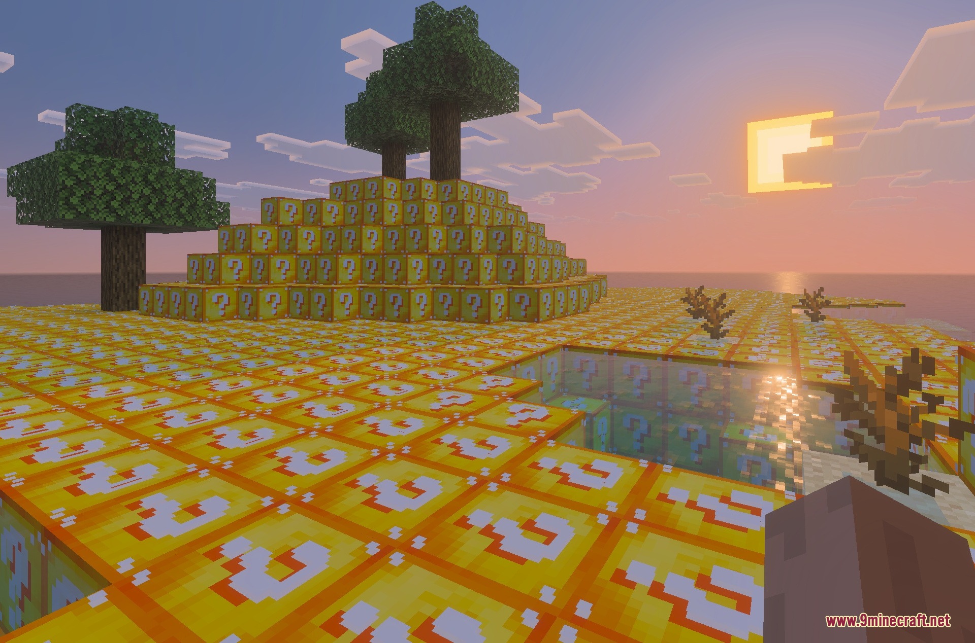 Lucky Block Survival Island Map Screenshot 1 Lucky Block Survival Island features a landscape made entirely of mystery cubes