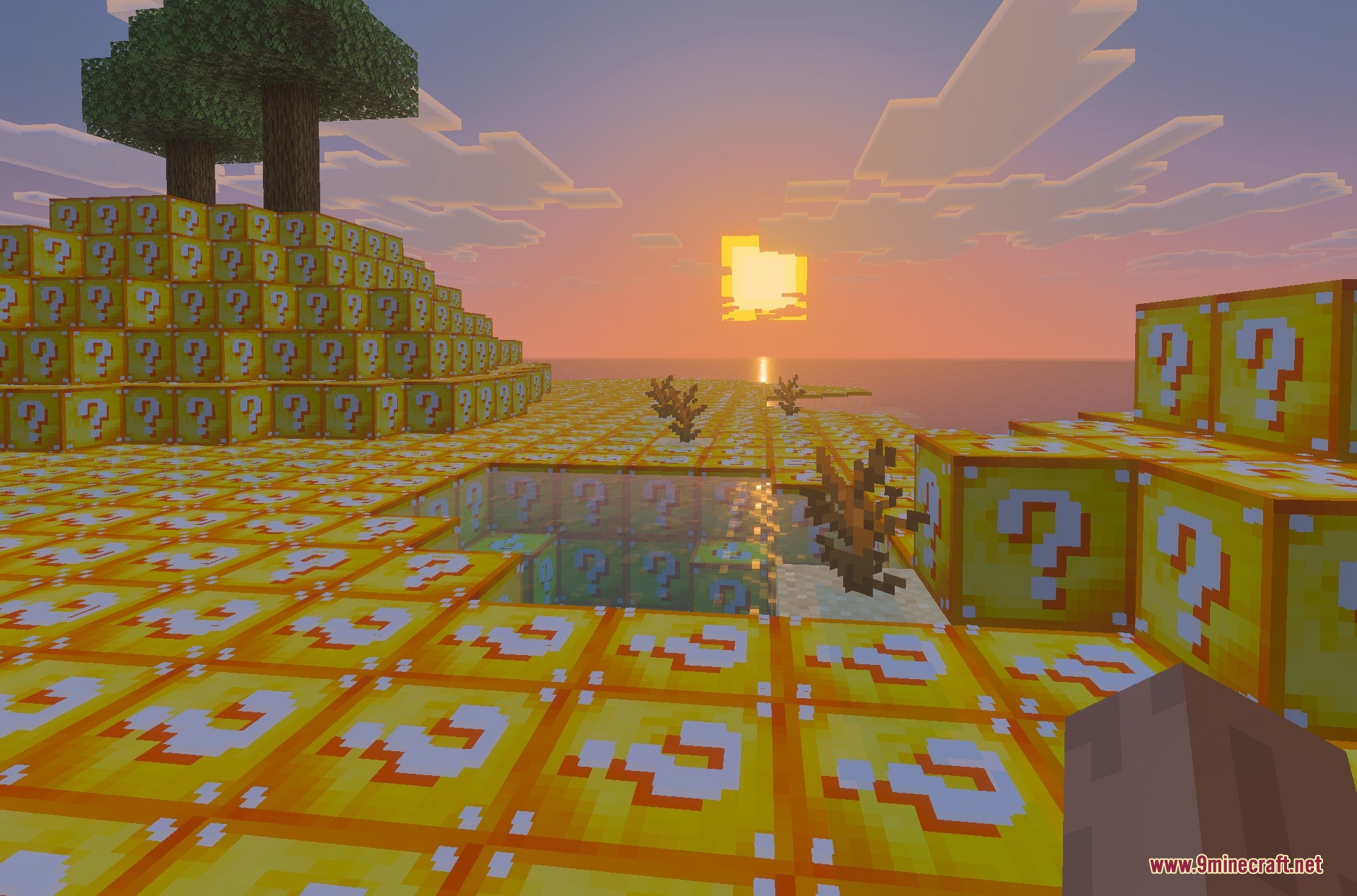 Lucky Block Survival Island Map Screenshot 3 A sunset view of an island made entirely of yellow lucky blocks