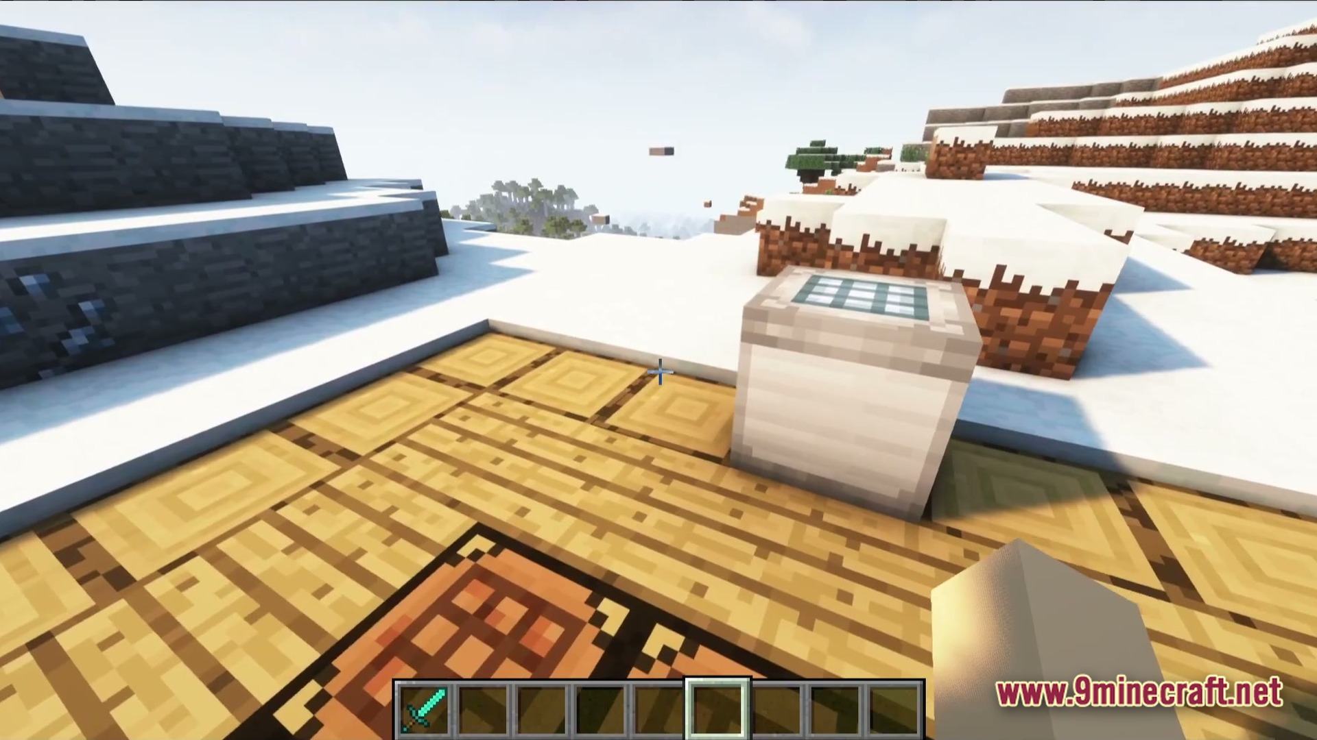 Vanguard Dawn Unleashed Modpack Screenshot 2 A crafting table and a solar panel machine placed on wooden planks in a snowy biome